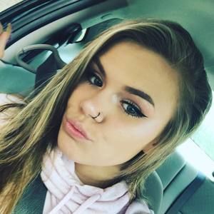 Meet your Posher, Haley